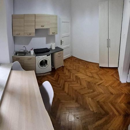 Nocleg W Centrum Czestochowy Nmp32 Čenstochová Exteriér fotografie