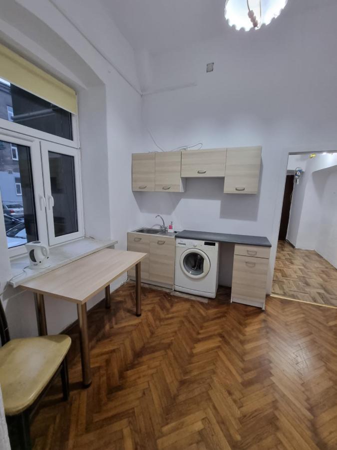 Nocleg W Centrum Czestochowy Nmp32 Čenstochová Exteriér fotografie